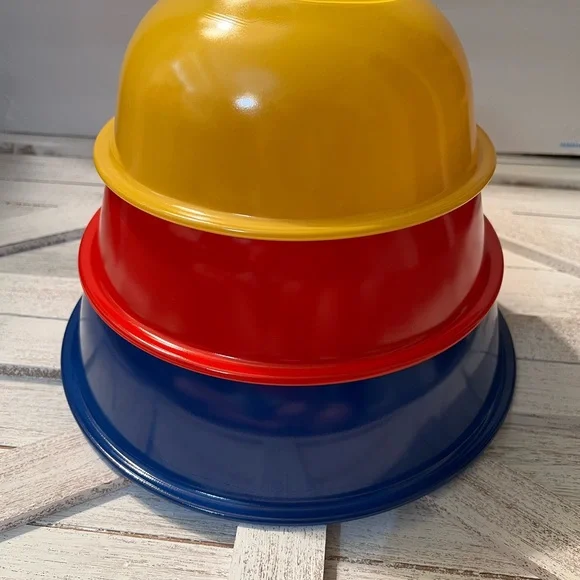 Pyrex Colorful Nesting Bowls Set - Picture 2 of 9
